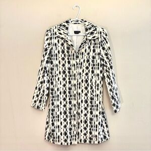 DStudio Black & White Graphic Print Trench Dress Coat MADE IN CANADA